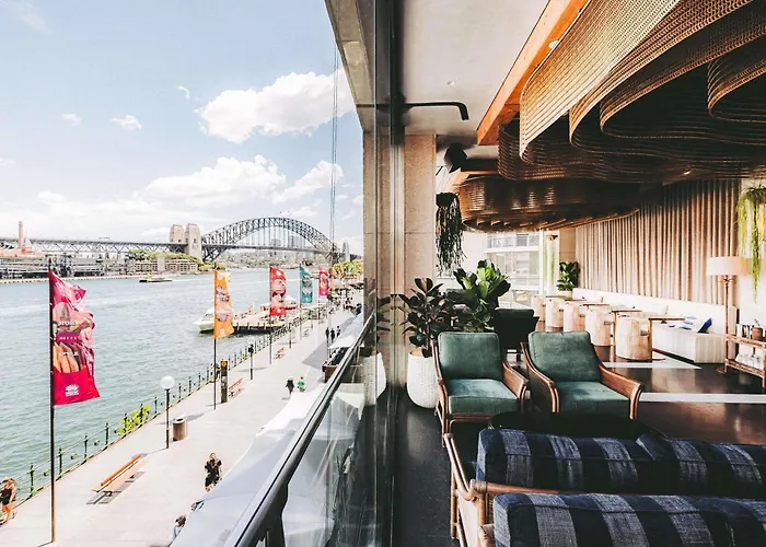 Pullman Quay Grand Sydney Harbour Hotel