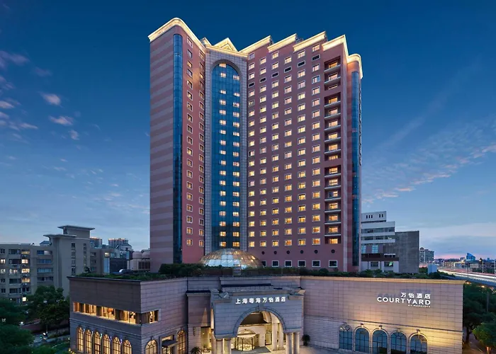 Courtyard By Marriott Shanghai Hongkou