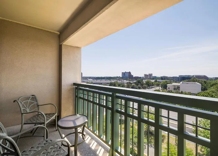 Courtyard By Marriott Tysons Mclean Hotel Tysons Corner