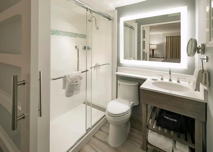 Crowne Plaza Ventura Beach By Ihg