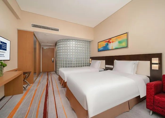 Holiday Inn Express Chengdu Gulou - Tianfu Square