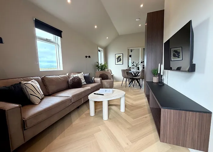 Garthur Apartments Gardur