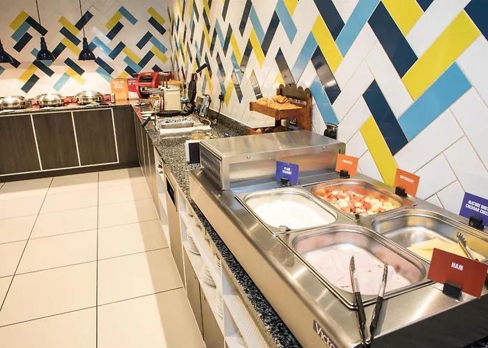 Hotel Hampton By Hilton London Croydon