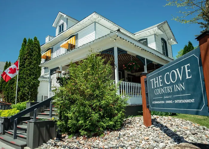 The Cove Inn Westport