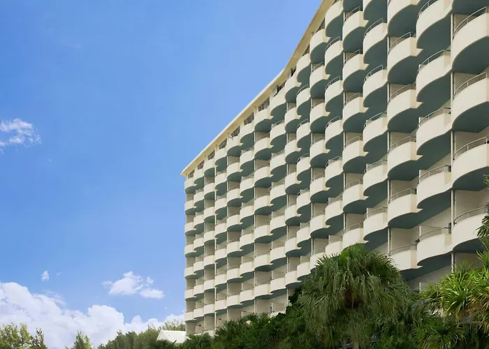 Courtyard By Marriott Okinawa Resort Nago