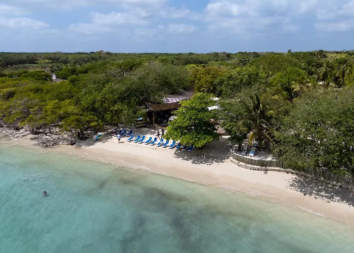 Hotel Isla Del Encanto Barú