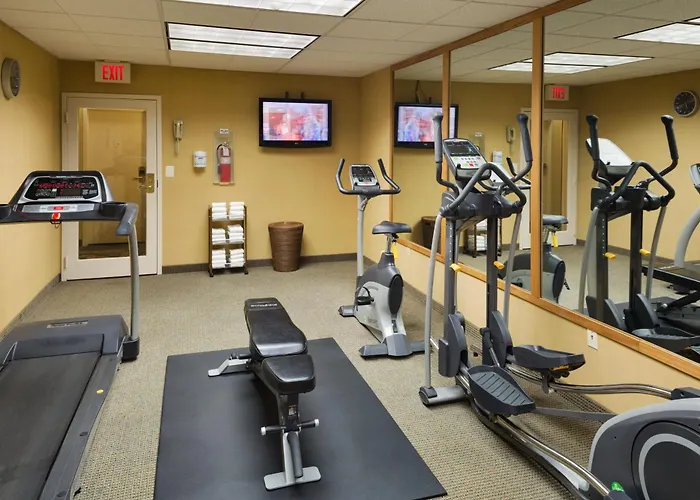Holiday Inn Express Southington By Ihg