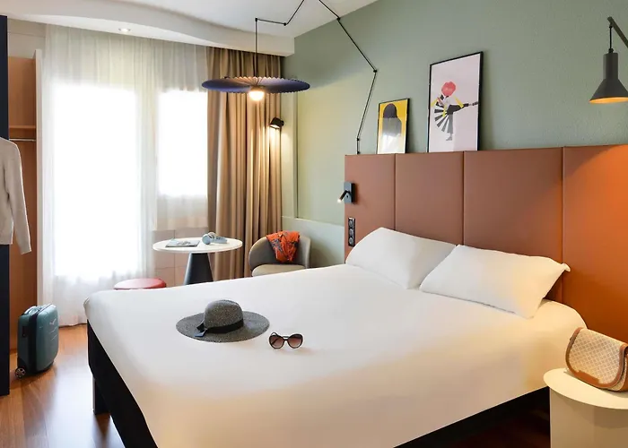 Hotel ibis Macon Sud Crêches