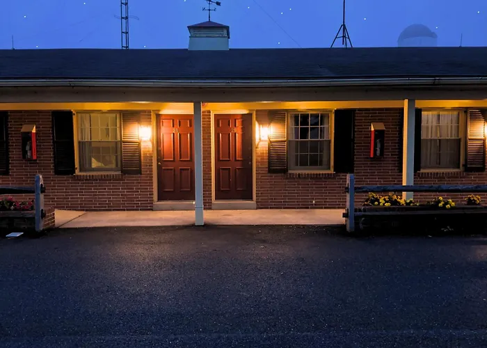 Harvest Drive Family Inn - Renovated Rooms Gordonville