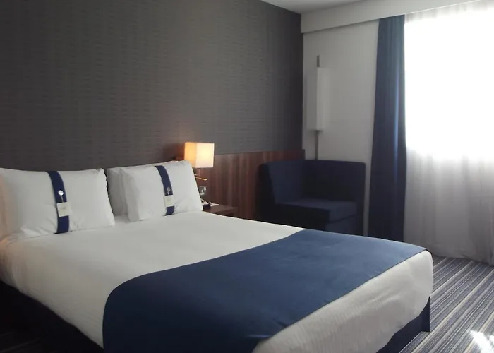 Holiday Inn Express Preston South By Ihg