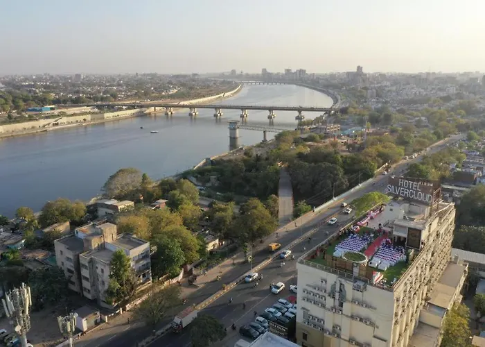 Silvercloud Hotel And Banquets Ahmedabad
