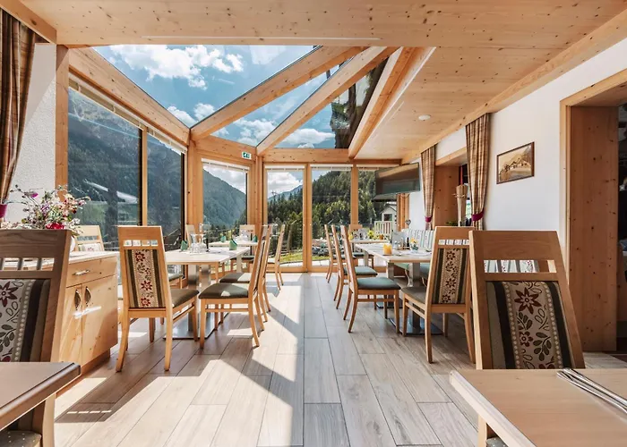 Gasthof Pension Granstein Solden