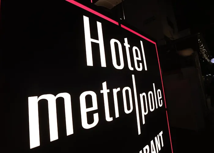 Hotel Metropole Kolkata