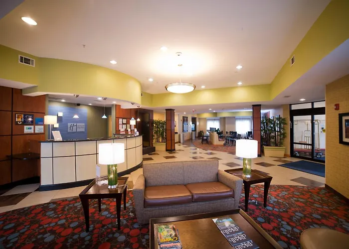 Holiday Inn Express & Suites Atlanta East - Lithonia By Ihg