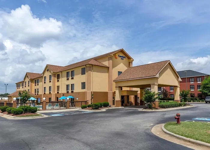 Comfort Inn Garner Clayton I-40