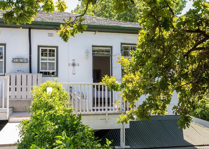 Sandown Lodge Cape Town