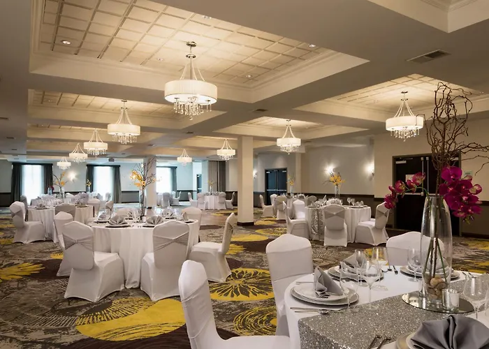 Crowne Plaza Chicago Sw - Burr Ridge By Ihg Hotel