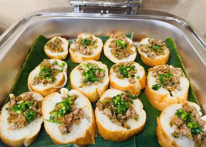 HOANG THANH THUY AIRPORT HOTEL 2 - Gần Ẩm Thực Đêm Chợ Hoàng Hoa Thám Hô Chi Minh-Ville