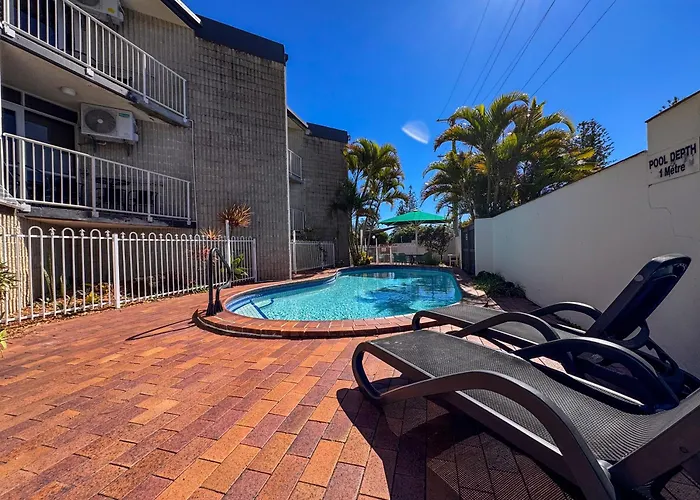 Northpoint Holiday Apartments Alexandra Headland