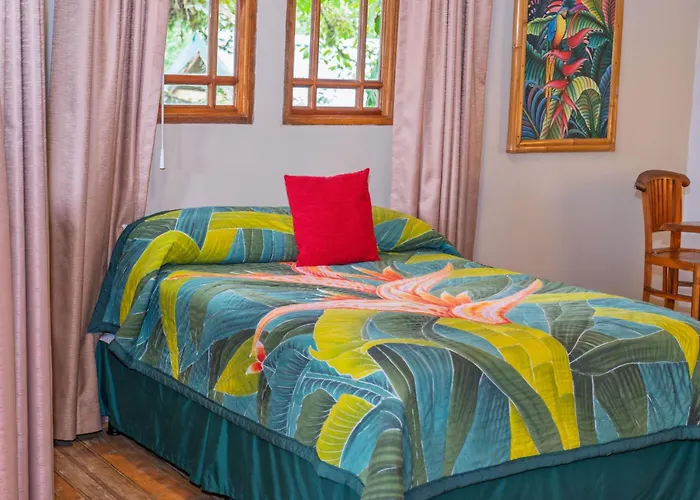 Lost Iguana Resort And Spa La Fortuna