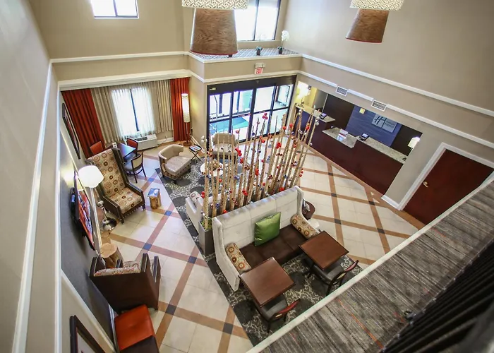 Holiday Inn Express Hotel & Suites - Atlanta/Emory University Area By Ihg Decatur