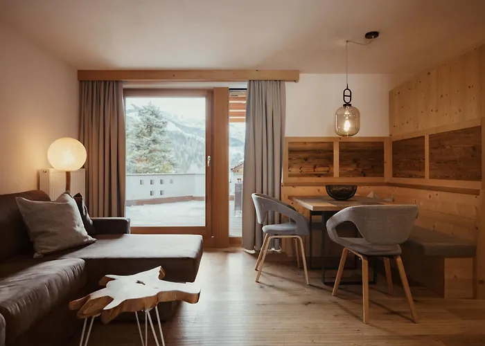 Villa Flora Mountain Lodges St. Kassian