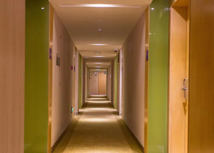 Holiday Inn Express Changzhou Centre By Ihg