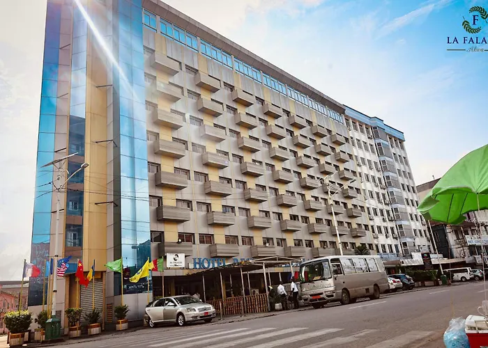Hotel Résidence La Falaise Douala
