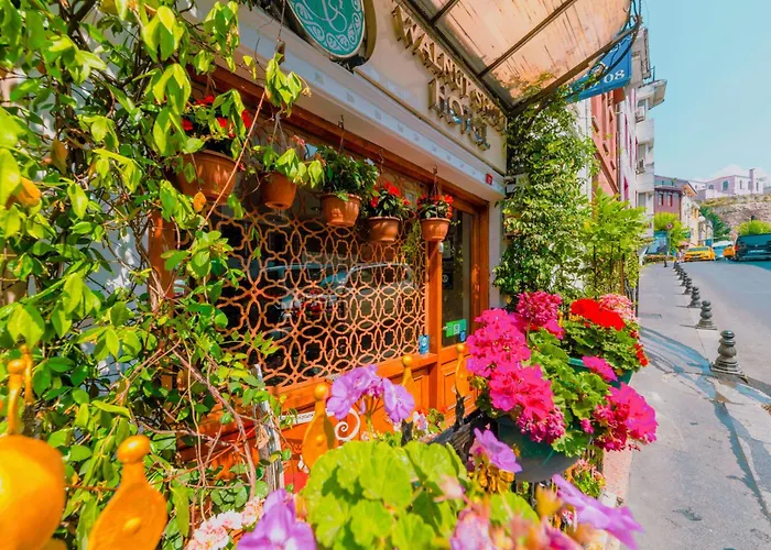 Walnut Shell Hotel Istanbul