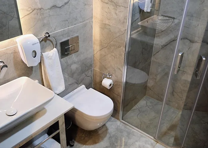 Riva Hotel Alsancak İzmir