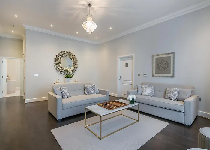 Chilworth Court Aparthotel London