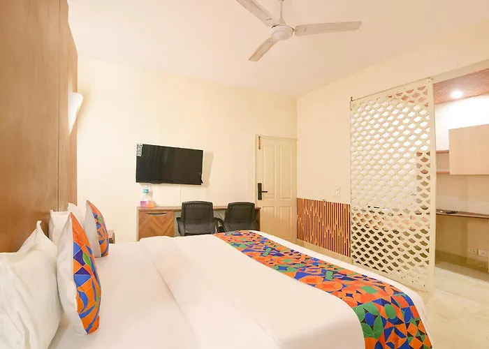 Hotel O Gem 92 New Delhi