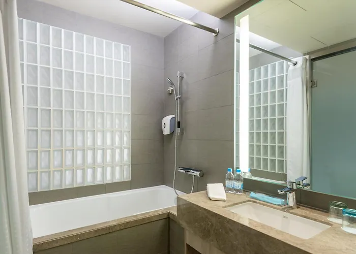 Holiday Inn Express Hong Kong Mongkok By Ihg