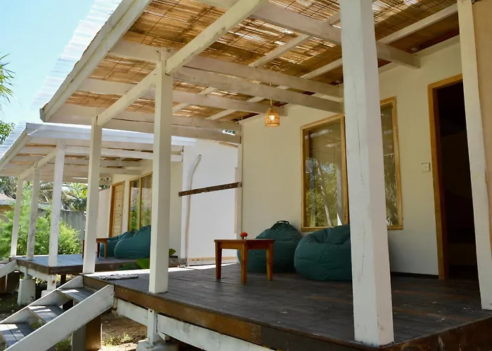 Maomeno Yoga Resort Gili Meno