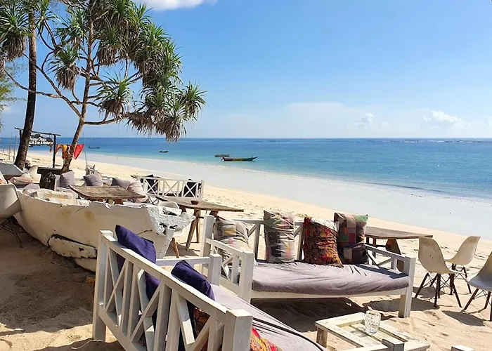 Bahari Dhow Beach Villas Diani Beach