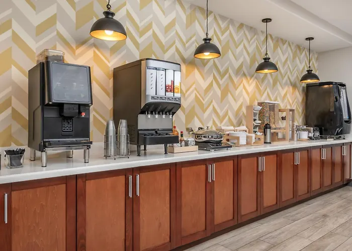 Best Western Plus Spring Inn & Suites