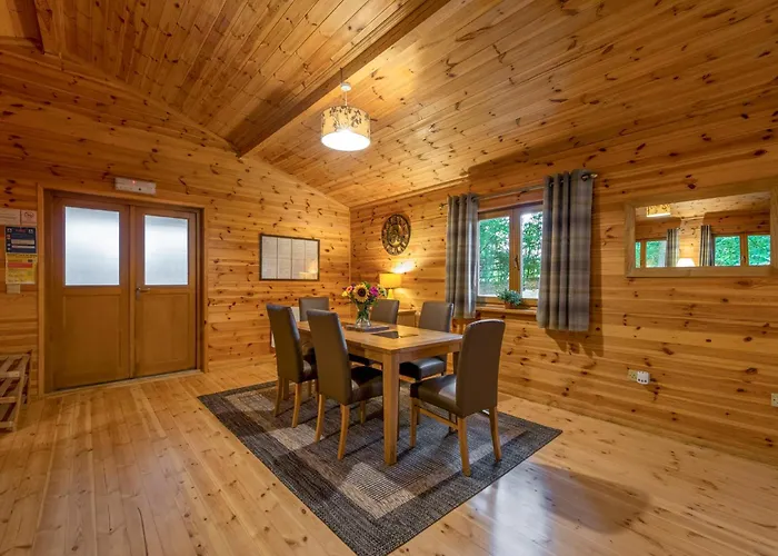 Woodland Park Lodges Penley