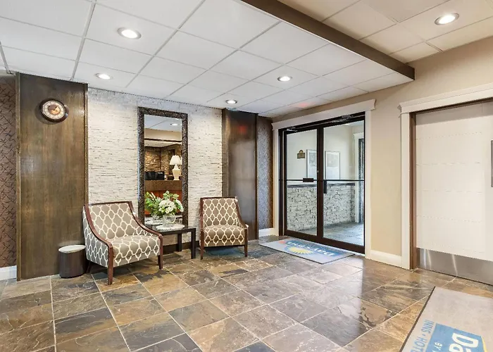 Days Inn By Wyndham Sylvan Lake