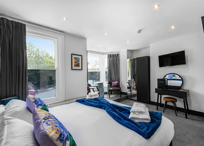 Sinclair'S Rooms Southport