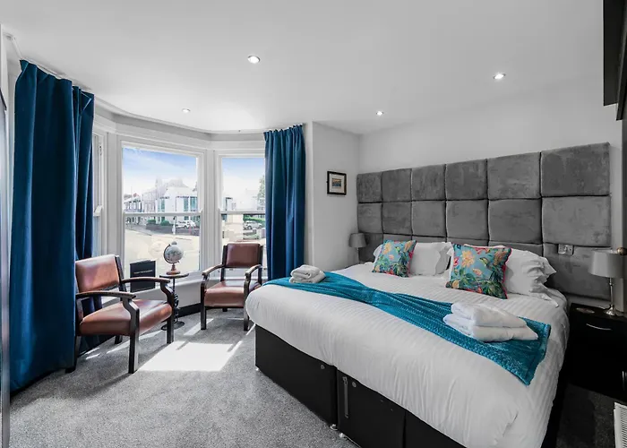 Sinclair'S Rooms Southport