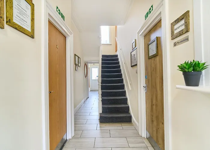 Woodlands Lodge Ilford