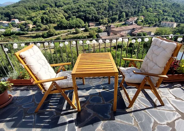 Bed and Breakfast Ca la Clareta Castellfollit de la Roca