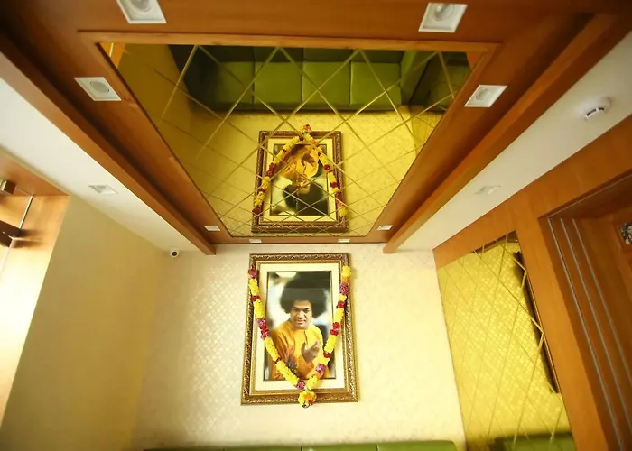 Sai Towers Hotel Puttaparthi