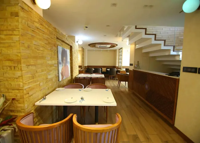 Sai Towers Hotel Puttaparthi