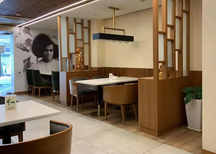 Sai Towers Hotel Puttaparthi