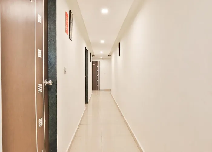 Hotel O Apollo Ahmedabad