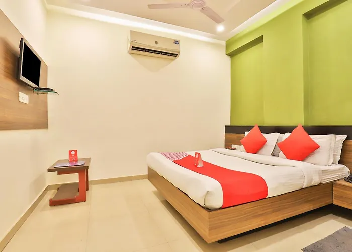 Hotel O Apollo Ahmedabad