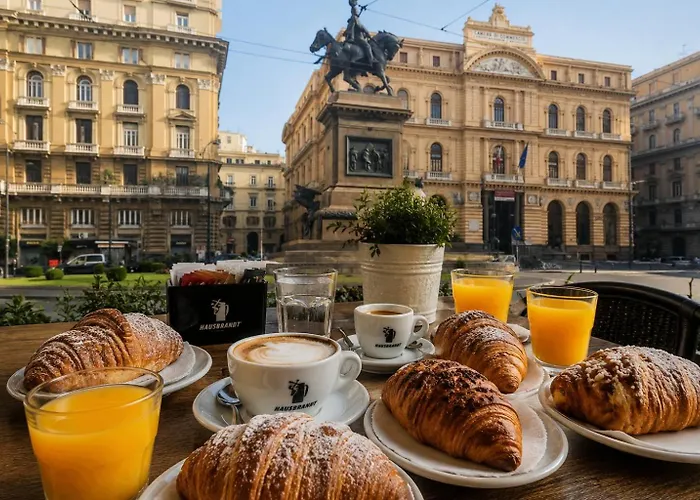 Hotel Bovio Square XIV Nápoles