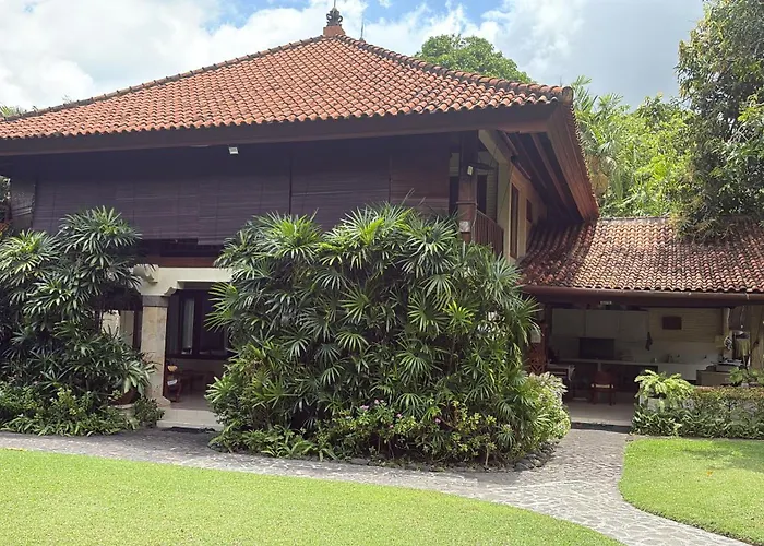 Raja Gardens Hotel Seminyak