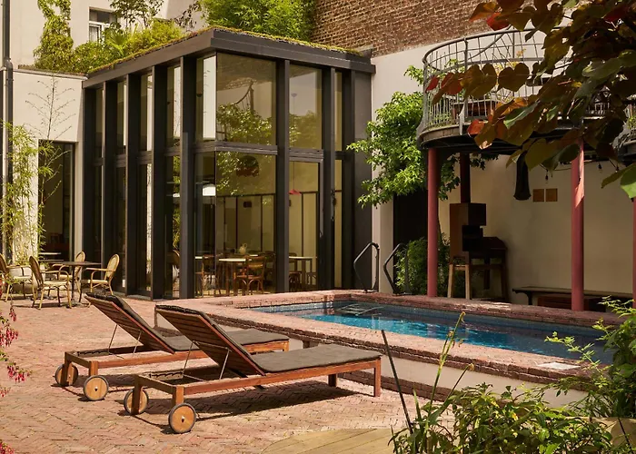 Latroupe Hotel Jardin Secret Saint-Gilles